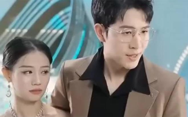 替身上位总裁轻点撩(错认成宠,张先生宠妻好甜)