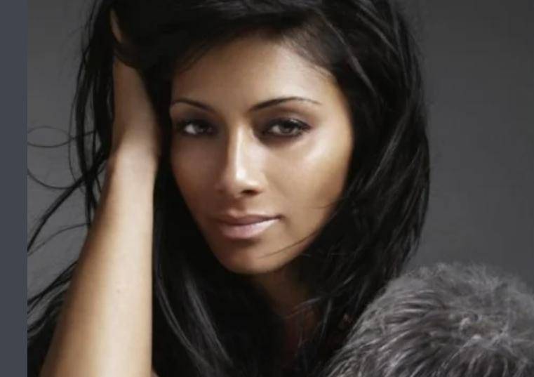 原创
            那英的劲敌出现！美国音综评委上“歌手”，曾爆改席琳迪翁成名曲相关配图