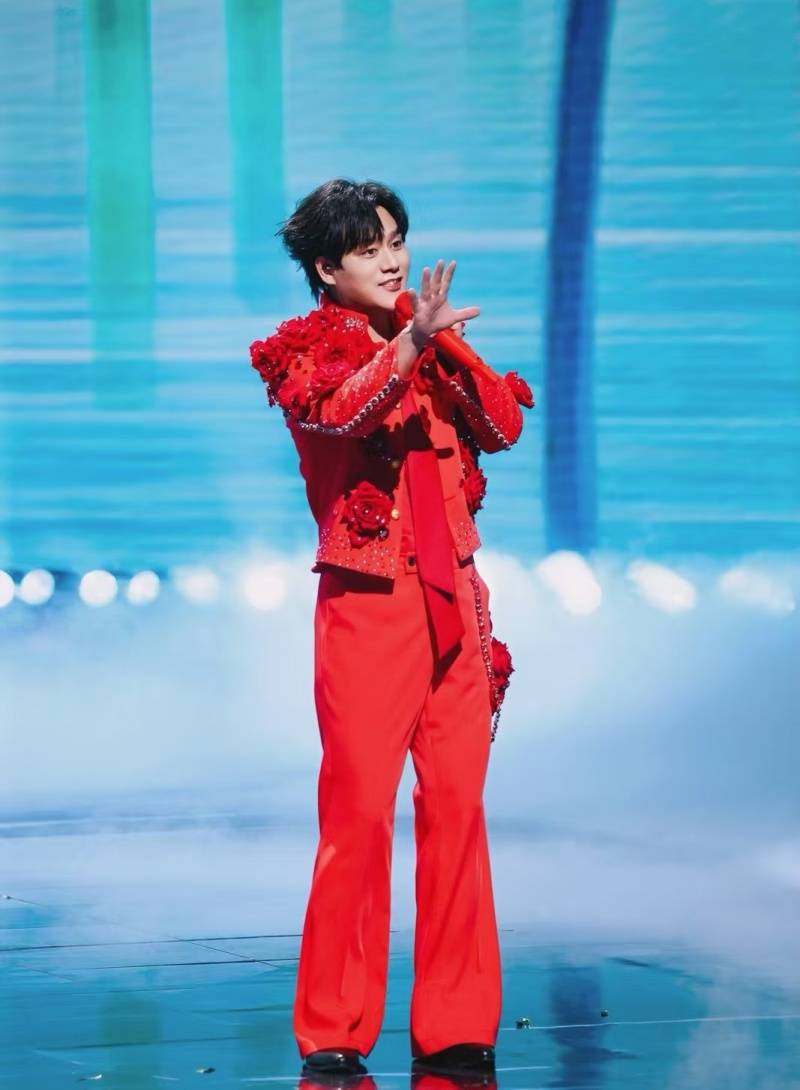 洛琦湖南卫视春晚首秀说唱 跨界演绎引发全网热议相关配图