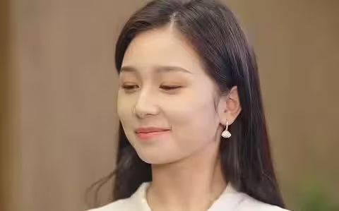 红薯当彩礼,迎娶百亿女总裁(我把红薯卖了十个亿)